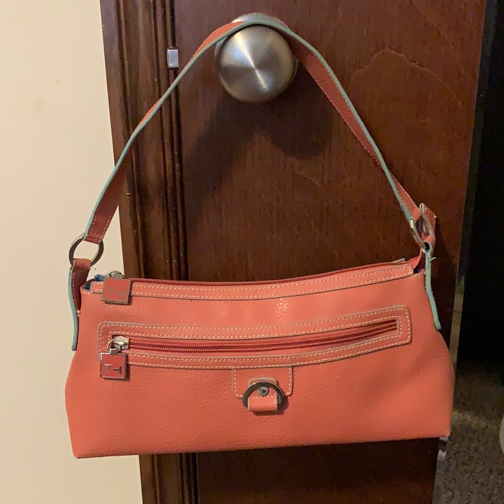 Tommy Hilfiger handbag